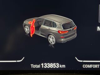 BMW X5 M-Sportpakett xDrive 40i 3.0 R6 250kW