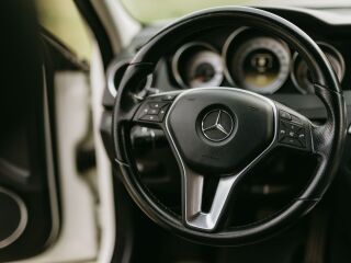 Mercedes-Benz C 180 2.1 88kW