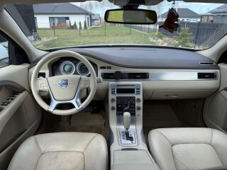 Volvo XC70 2.4 151kW