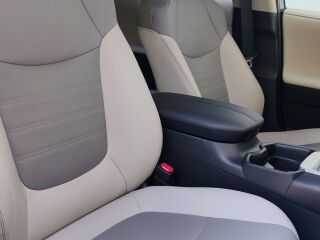 Toyota RAV4 Premium 131kW