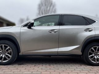 Lexus NX 300h 2.5 114кВ