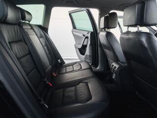 Volkswagen Passat Variant EcoFuel Highline 1.4 R4 TSI 110кВ