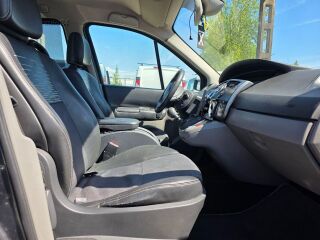 Renault Grand Scenic Privilege 2.0 99кВ