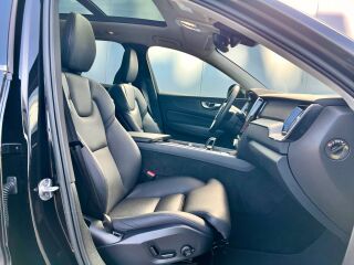 Volvo XC60 AWD Inscription Recharge T6 LONG RANGE MY2023 2.0 T6 186kW