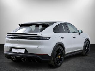 Porsche Cayenne E-Hybrid Turbo GT 4.0 V8 544kW