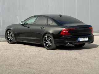 Volvo S90 R- Design 2.0 186kW