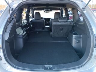Mitsubishi Outlander Instyle Plus 4WD 2.4 PHEV 165kW