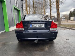 Volvo S60 2.4 120kW