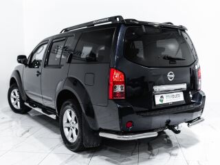 Nissan Pathfinder Executive 2.5 126кВ