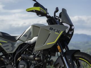 Benelli BKX 300 DOHC 21kW