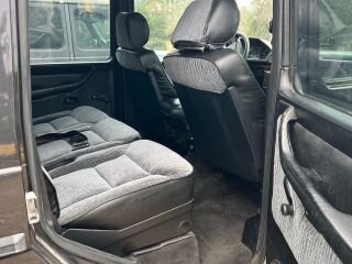 Mercedes-Benz 300 GD 3.0 108kW