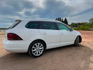 Volkswagen Golf 2.0 103kW