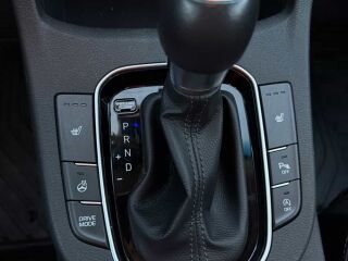 Hyundai i30 Comfort 1.6 100кВ