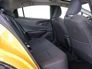 Toyota Prius Luxury Plug-In Hybrid 2.0 111кВ