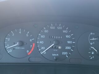 Mazda 323 1.5 R4 65kW