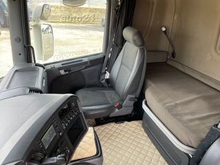 Scania R490