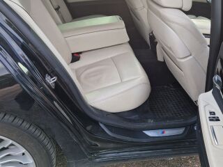 BMW 750 3.0 280кВ