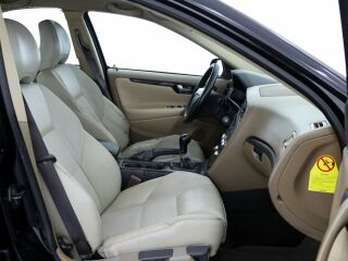 Volvo S60 Summum 2.4 D5 120kW
