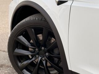 Tesla Model X 100D AWD Long Range CCS 368kW