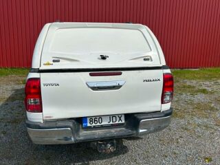 Toyota Hilux 2.4 110kW