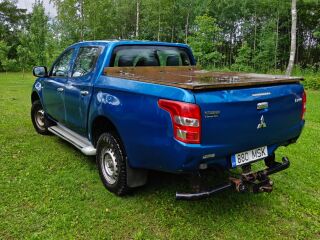 Mitsubishi L200 2.4 113kW