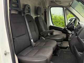 Peugeot Boxer Led 2.2 96kW