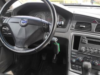 Volvo V70 2.4 R5 D5