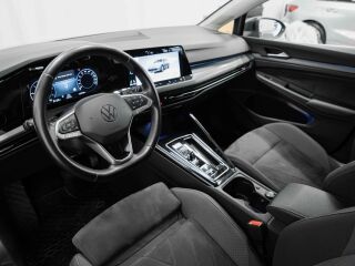 Volkswagen Golf Style 2.0 110kW