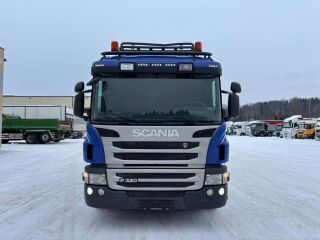 Scania P320 4x2 + FASSI F165A.0.23 + Drop side Platform + 235kW