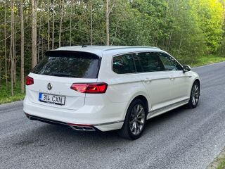 Volkswagen Passat R-Line 2.0 R4 140kW