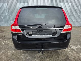 Volvo V70 Momentum Black Solid 2.0 88kW