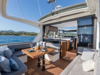Marex 440 Scandinavia/Gourmet Cruiser 2 x DPI Volvo Penta D6-440  2x440hp  + Joystick