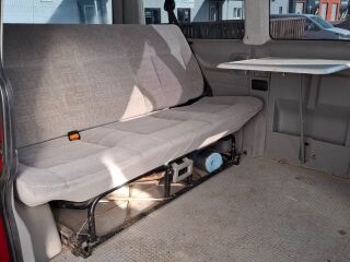 Volkswagen Multivan T-4 2.5 TDI 75kW