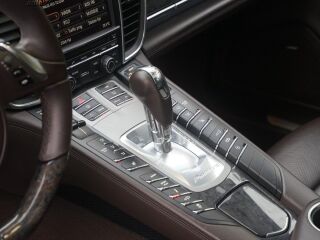 Porsche Panamera Sport Chrono 4.8 V8 368kW