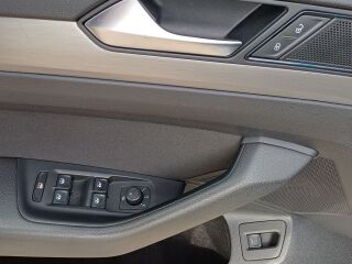 Volkswagen Passat 1.4 92kW
