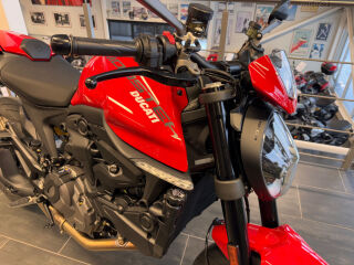 Ducati Monster 937 + L2 82kW