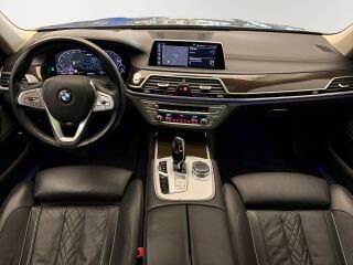 BMW 745 Le xDrive Plug-In 3.0 290kW
