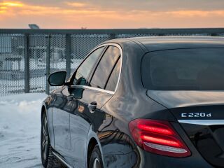 Mercedes-Benz E 220 2.0 143kW