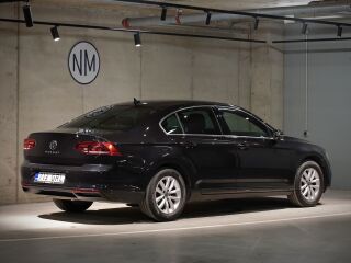 Volkswagen Passat BUSINESS 1.5 TSI 110kW