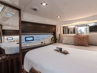 Marex 440 Scandinavia/Gourmet Cruiser 2 x DPI Volvo Penta D6-440  2x440hp  + Joystick