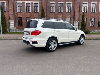 Mercedes-Benz GL 350 BLUETEC 4MATIC AMG 190кВ
