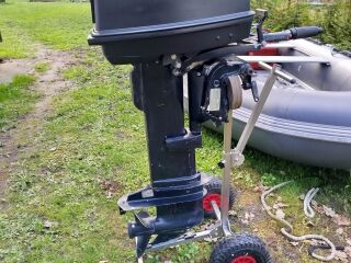 Bush Favorit F420 + Evinrude 20hp 16kW