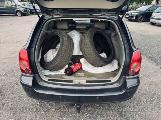 Toyota Avensis Executive 2.2 130kW