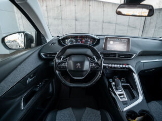 Peugeot 5008 1.5 96kW