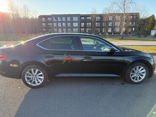 Skoda Superb 2.0 110kW