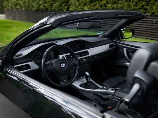 BMW 325 3.0 160kW