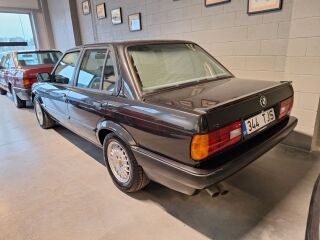 BMW 320 i 2.0 95kW