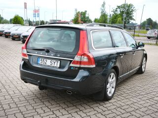 Volvo V70 MOMENTUM FACELIFT 2.0 133kW
