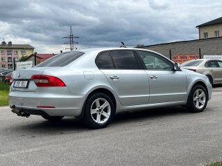 Skoda Superb Long 1.6 R4 Tdi 77kW
