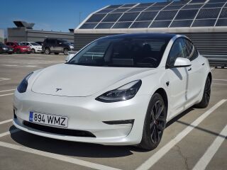 Tesla Model 3 Long Range 366kW 153kW